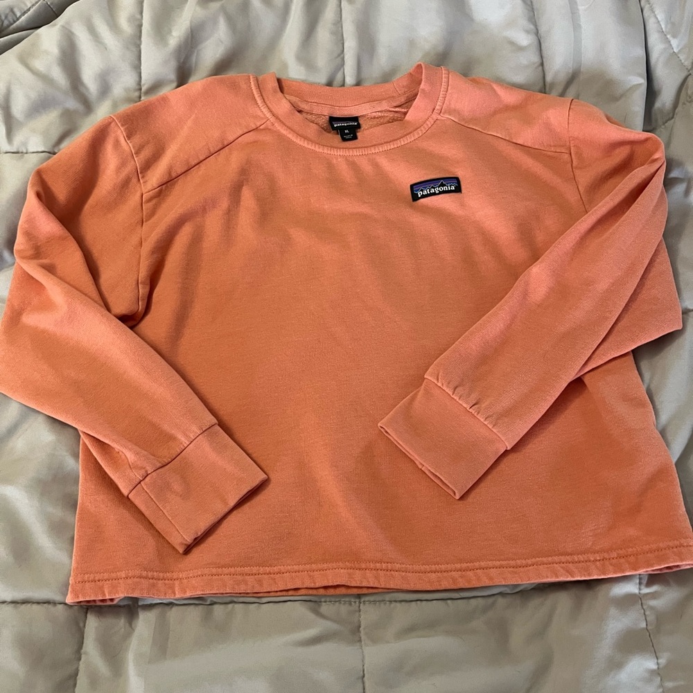 Girls Light Weight Patagonia Sweatshirt size XL